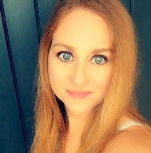 Meet your Posher, Chelsey